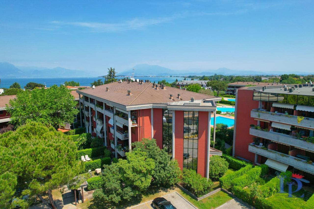 Desenzanoloft Official Partner Marriott Homes & Villas - Dolce Vita With Garden And Pools Дезенцано-дель-Гарда Экстерьер фото