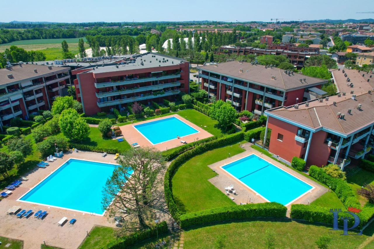 Desenzanoloft Official Partner Marriott Homes & Villas - Dolce Vita With Garden And Pools Дезенцано-дель-Гарда Экстерьер фото