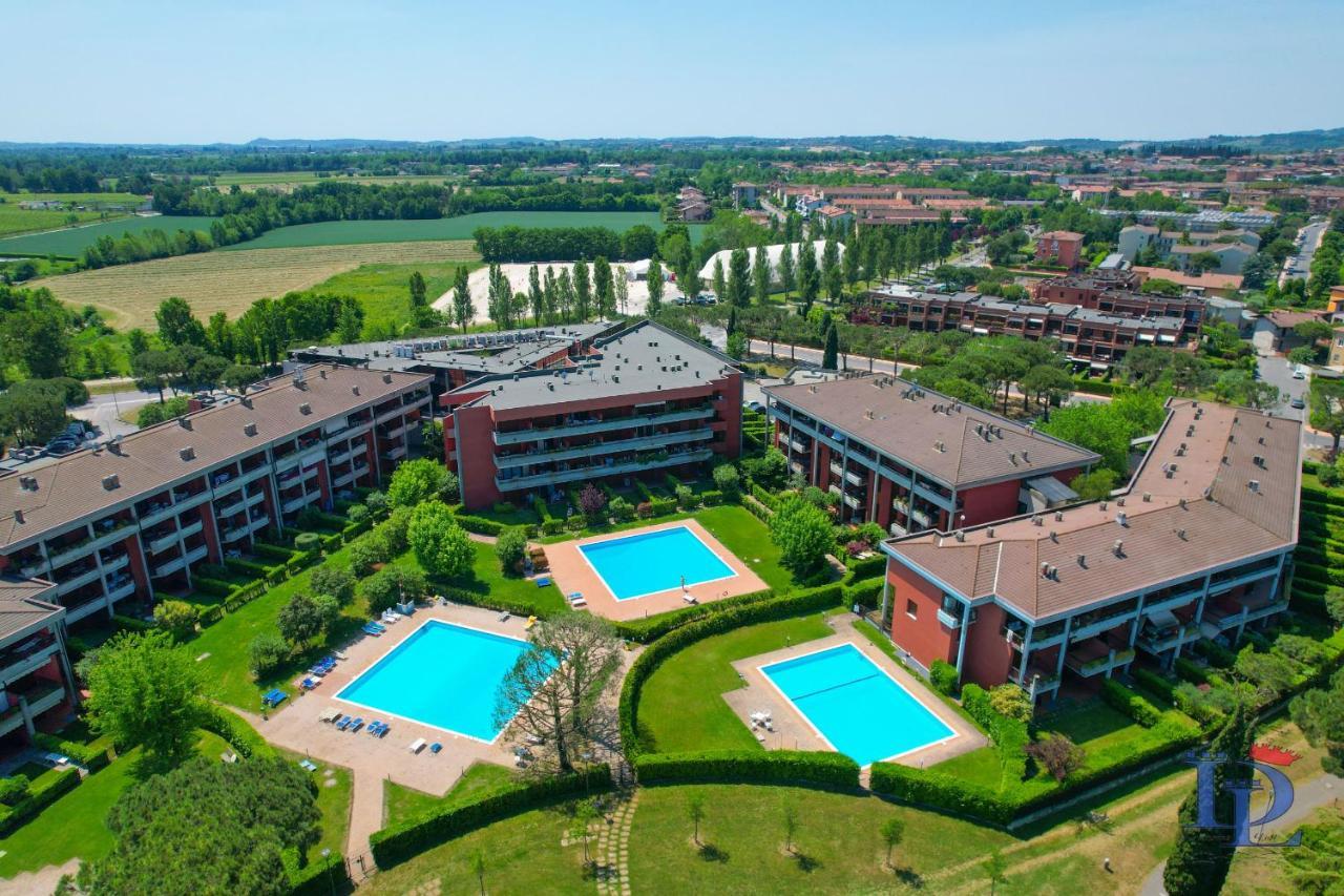 Desenzanoloft Official Partner Marriott Homes & Villas - Dolce Vita With Garden And Pools Дезенцано-дель-Гарда Экстерьер фото