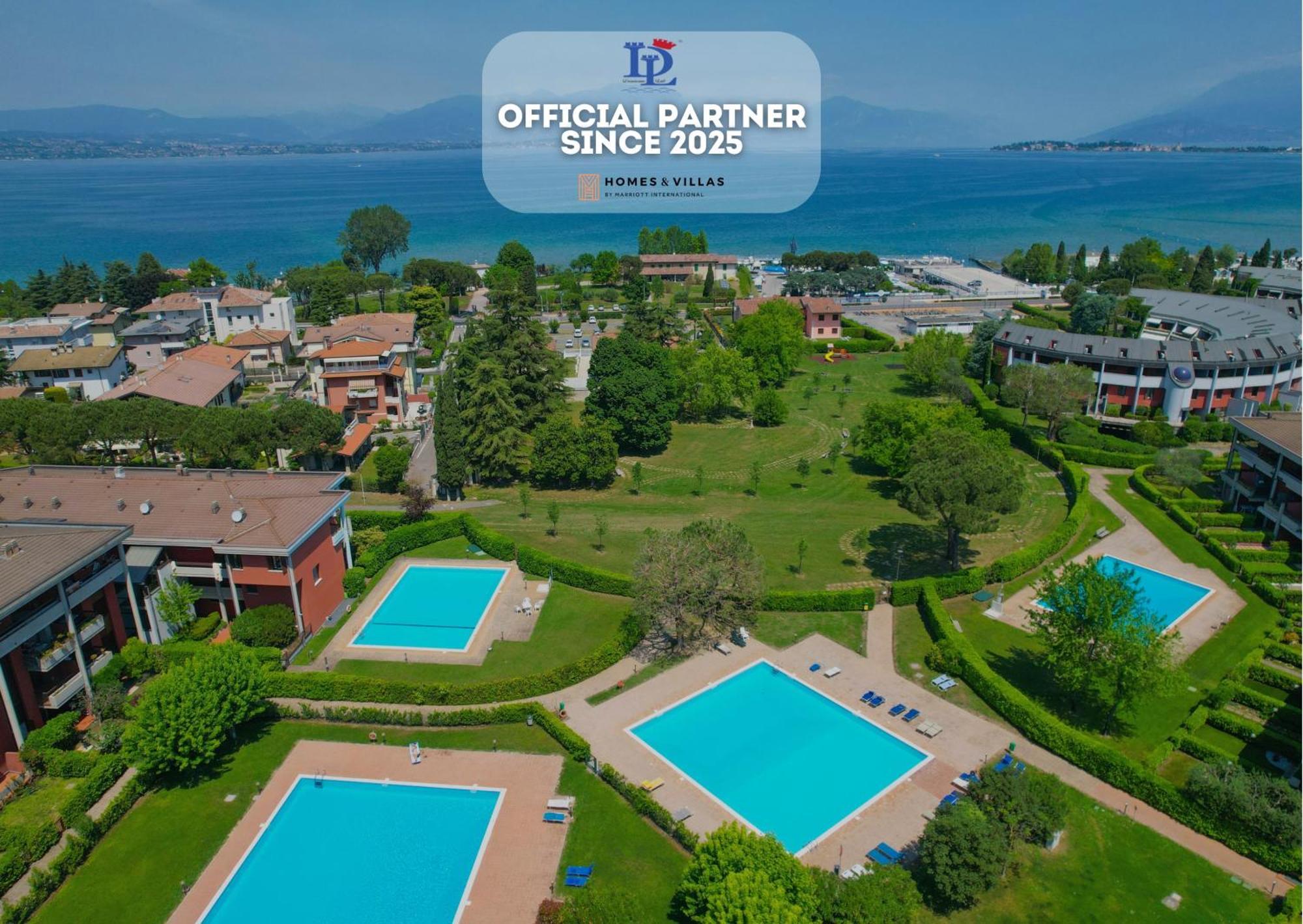 Desenzanoloft Official Partner Marriott Homes & Villas - Dolce Vita With Garden And Pools Дезенцано-дель-Гарда Экстерьер фото